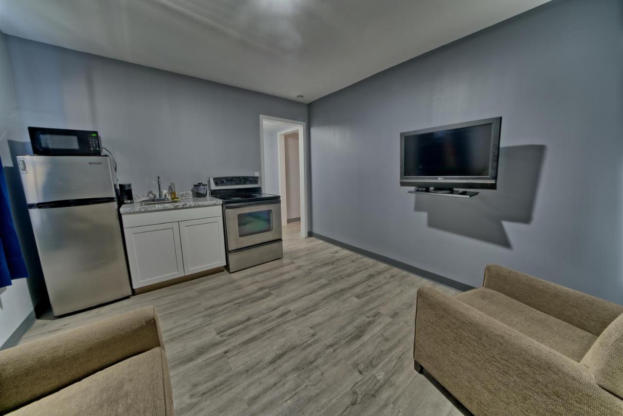 One-Bedroom Apartment Kitchenette