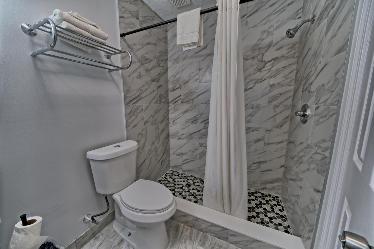Standard Quadruple Room Two Double Beds Second Floor