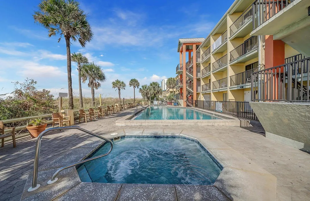 Ramada By Wyndham Panama City Beach / Beachfront-1
