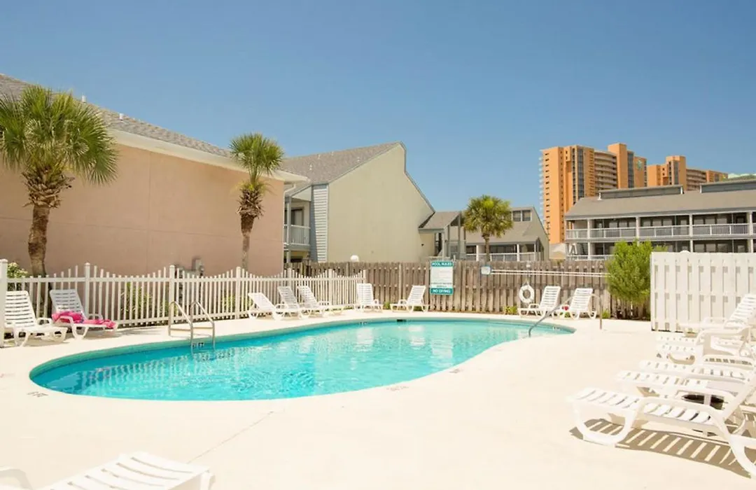Wendwood Condominiums-1