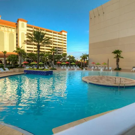 Next To The 10Th Floor Pool - Laketown Wharf 1032- 2 Bd Plus Bunks, 2Ba, And Amazing Amenities!-3
