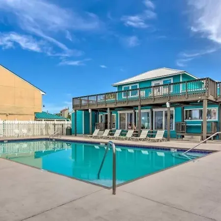 Resort Gem W/ 2-Bedrooms And Easy Walk To Beach-3