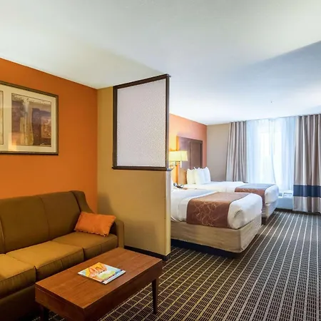 Comfort Suites-3