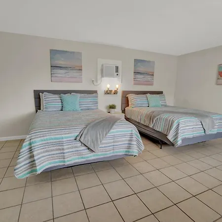 Sf Unit 8 - Huge, Newly Renovated Studio W/ Kitchen And Dining-3