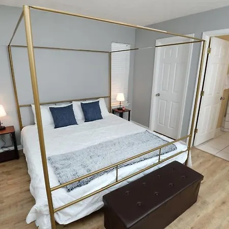 3Br 2Ba House In Gated Community By Cozysuites-3