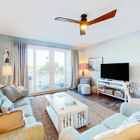Laketown Wharf V-2