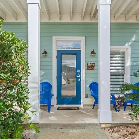 A Wave Away - Private Pool Home, Bbq, 2 Blocks 2 Beach-2
