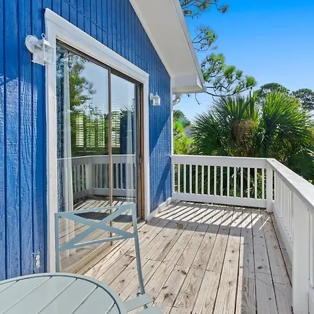 Beach Bum Club With Beach Gear Included, 6 Min Walk To Beach, Bbq, Pet Friendly-2