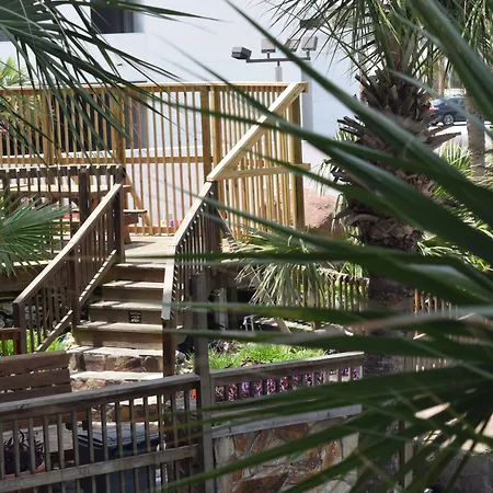 Days Inn By Wyndham Panama City Beach Beachfront Resort-2