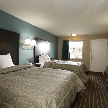 Red Roof Inn Panama City Beach-3