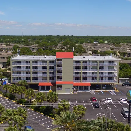 Baymont By Wyndham Panama City Beach-3