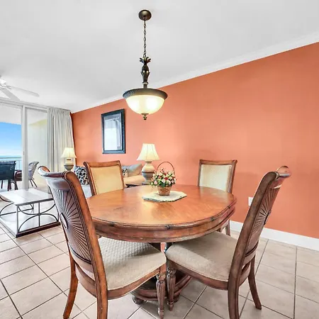 Emerald Beach 2225-2